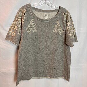 Women's Grey Short Sleeve Embroidered Lucky Lotus Sweatshirt size M